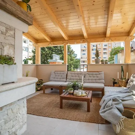 Apartment Great Location-luxury +free Parking Pula